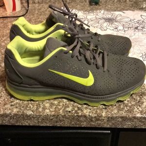 Nike Air Max Size 12